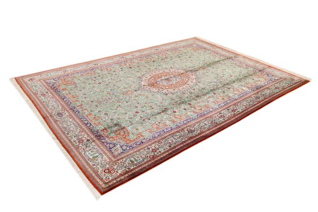 Qum di Seta Firmato - 2