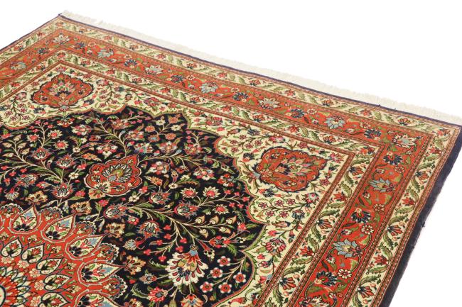 Qum - 3