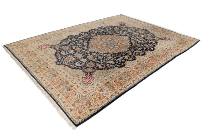 Kerman Lawar Antic - 2