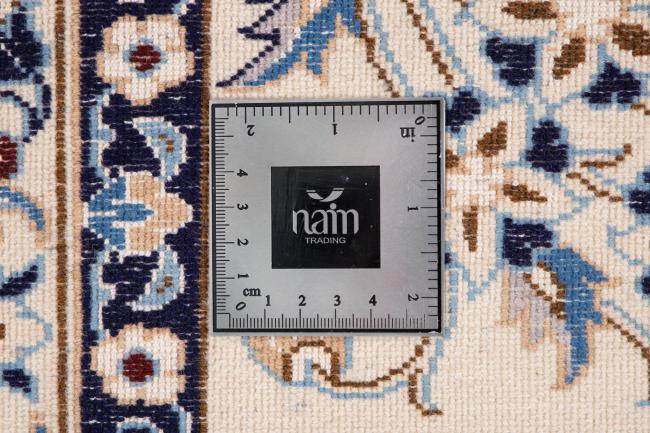 Nain 9La - 10