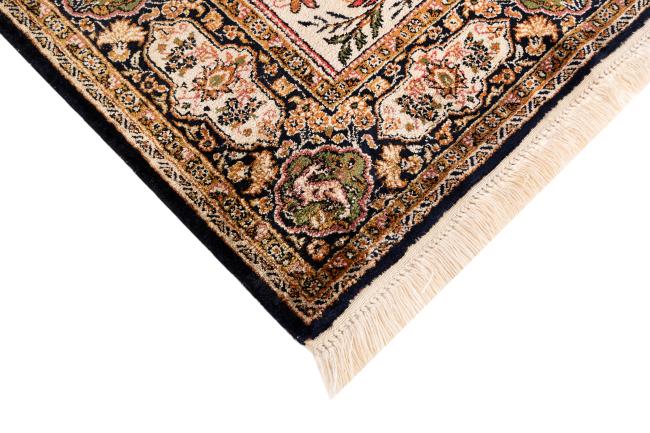 Qum Silk - 5