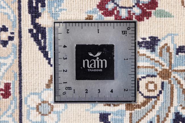Nain 9La - 10