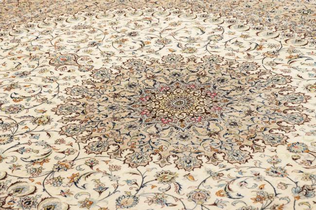 Qum Silk - 11