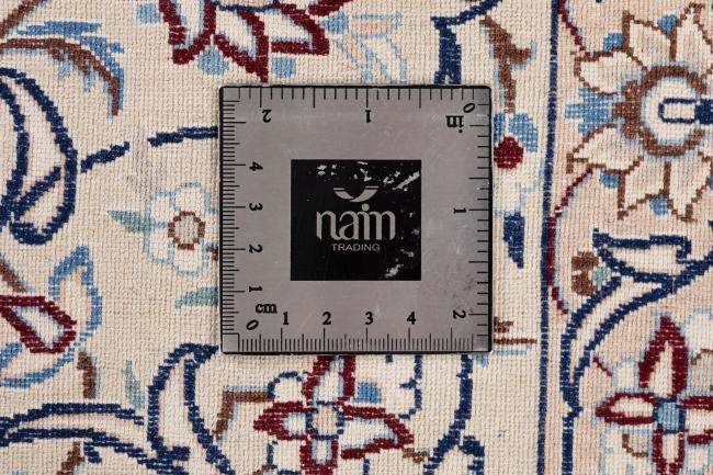 Nain 6La - 12