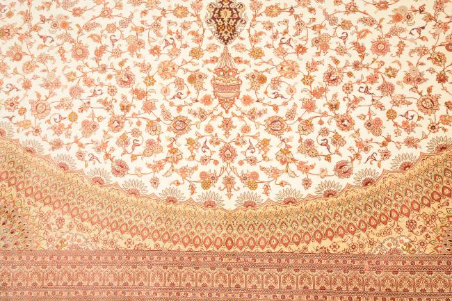Qum Silk - 17