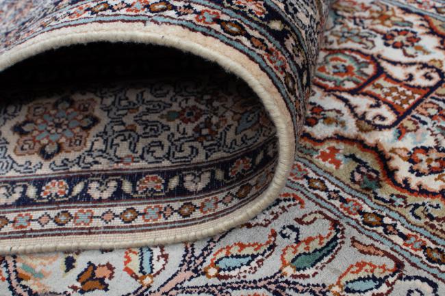 Kashmir Silk - 4