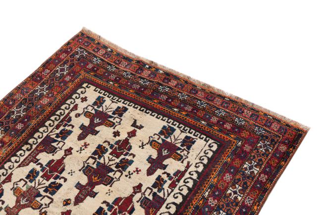 Ghutschan Antikke - 3