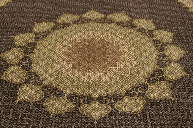 Tabriz Mahi Signed - 6