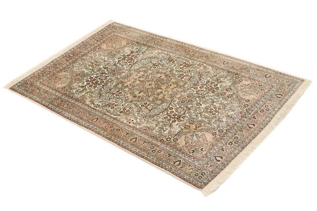 Kashmir Silke - 1