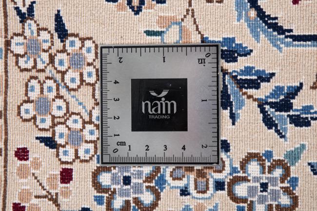 Nain 9La - 10