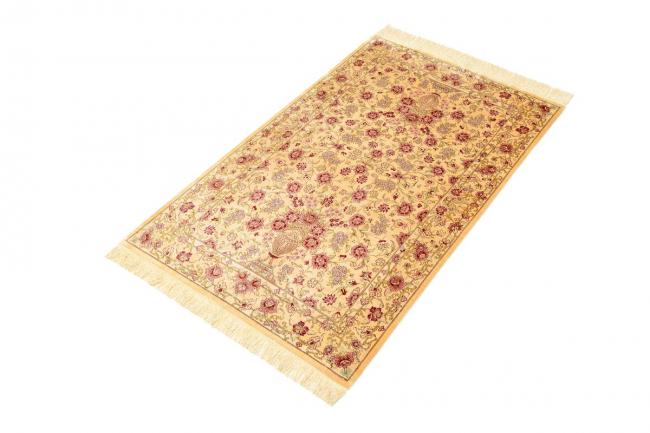 Qum silk  - 1