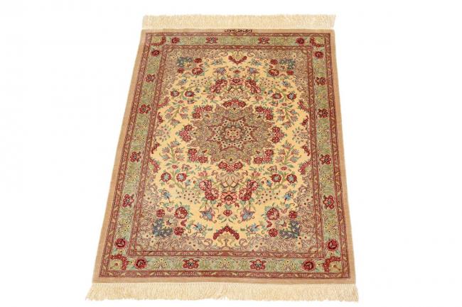 Qum Silk - 2
