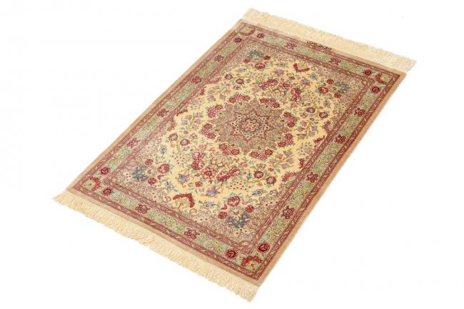 Qum Silk - 1
