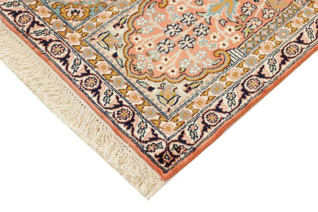Kashmir Silke - 4