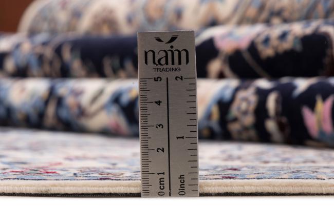 Naïn 6La - 9