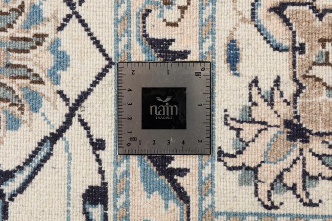 Naim - 9