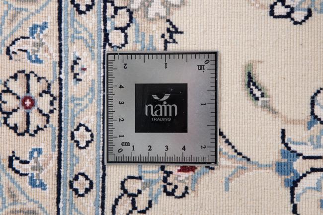 Nain 9La - 10