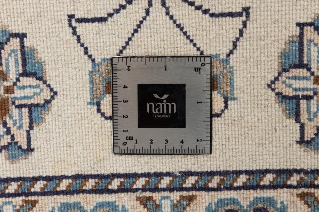 Naim - 7