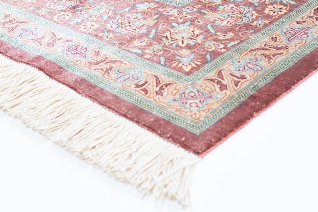 Qum Silk - 4