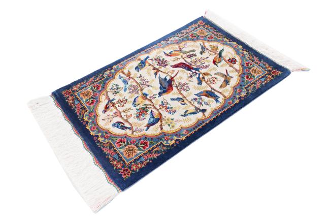 Qum Silk - 1