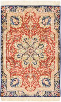 Qum Silk 121x79