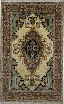 メシュキン 156x99