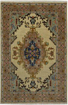 メシュキン 151x101