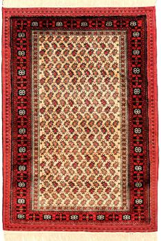 Quchan Silke 125x81