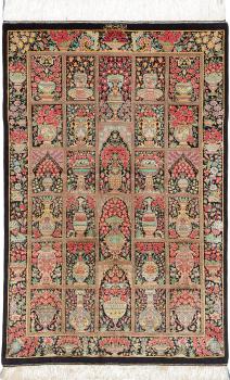 Ghom Silkki 121x77