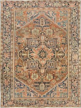 Heriz Antique 366x279