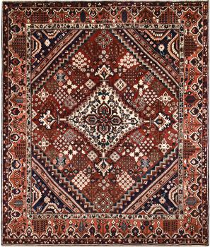 Bakhtiar 370x311