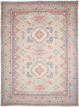 Kazak 404x299