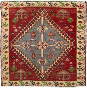 Shiraz 61x64