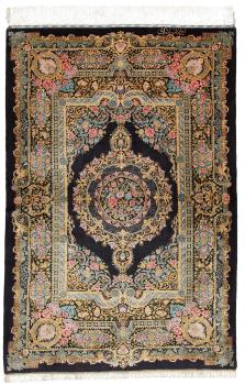 Ghom Silkki 151x101