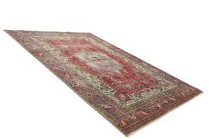 Vintage Royal 339x245