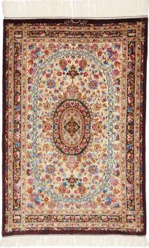 Ghom Silkki 89x62