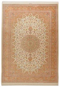 Qum Silk 341x244