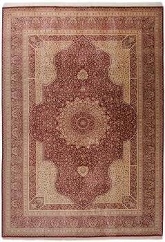 Qum Silke 347x243