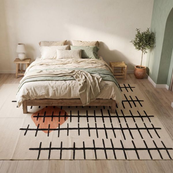 Alfombra de diseño moderno en la cocina con estampado gráfico