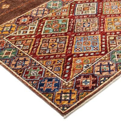 Arijana rug with colourful geometric patterns and a modern design