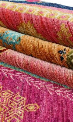Arijana Teppich mit harmonischen Farbverläufen und traditionellem Design